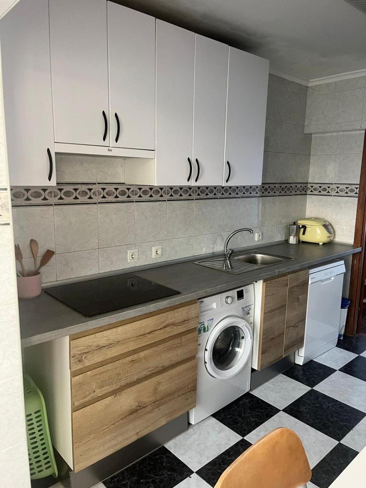 Appartement Avec Terrasse Santoña Exteriér fotografie