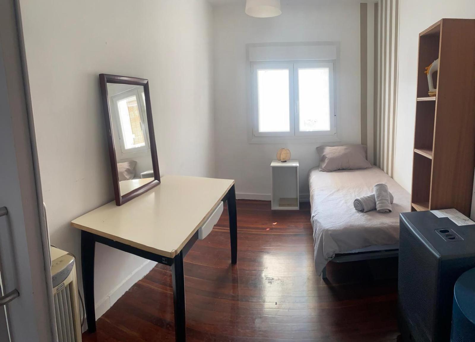 Appartement Avec Terrasse Santoña Exteriér fotografie